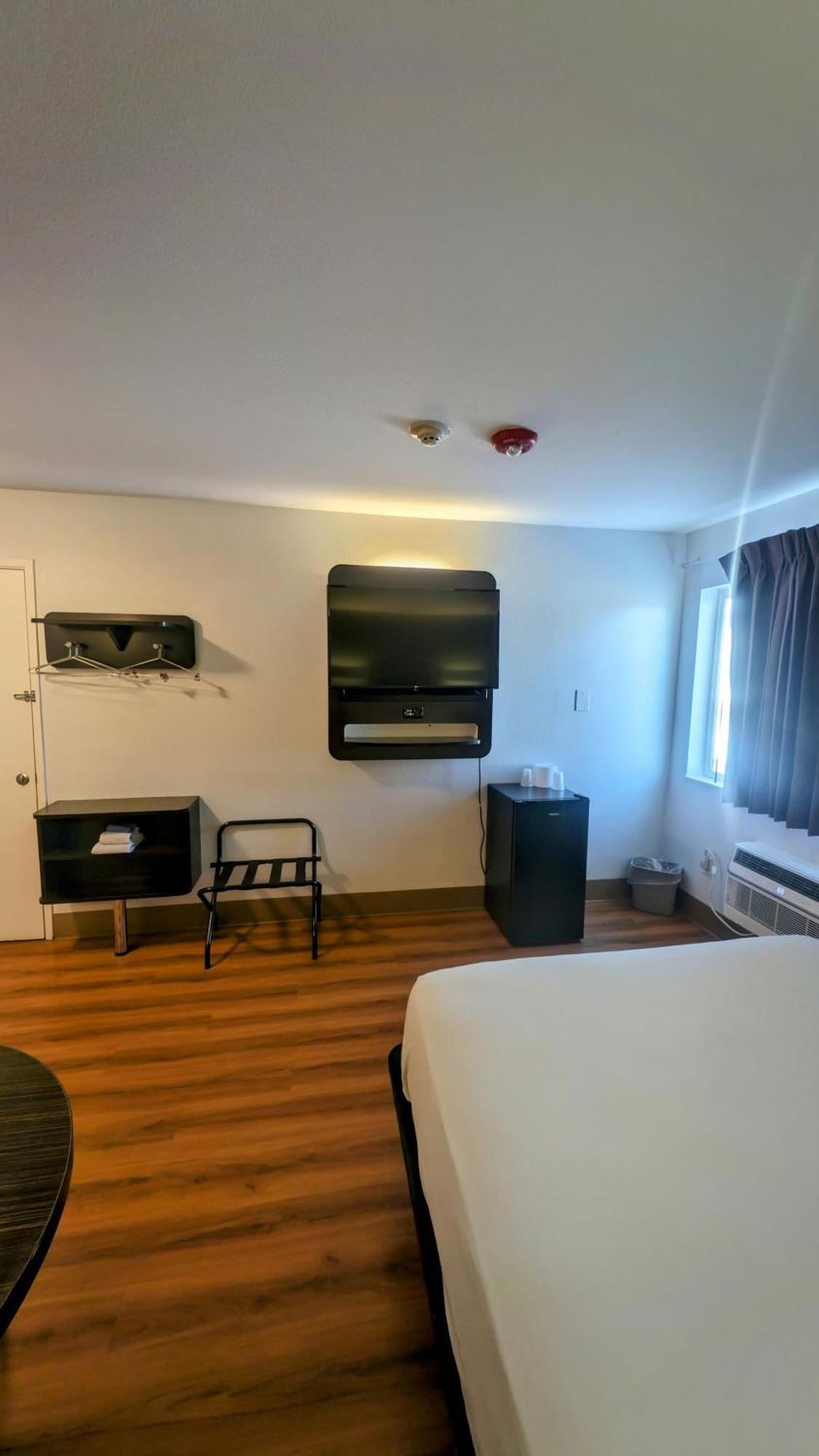 Econo Lodge ไอดาโฮฟอลส์ ภายนอก รูปภาพ