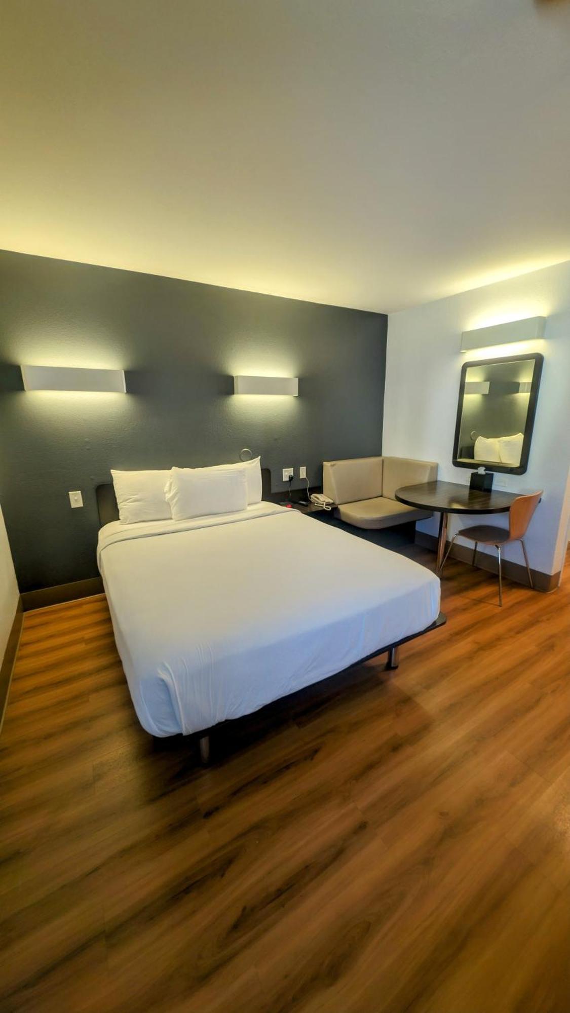 Econo Lodge ไอดาโฮฟอลส์ ภายนอก รูปภาพ