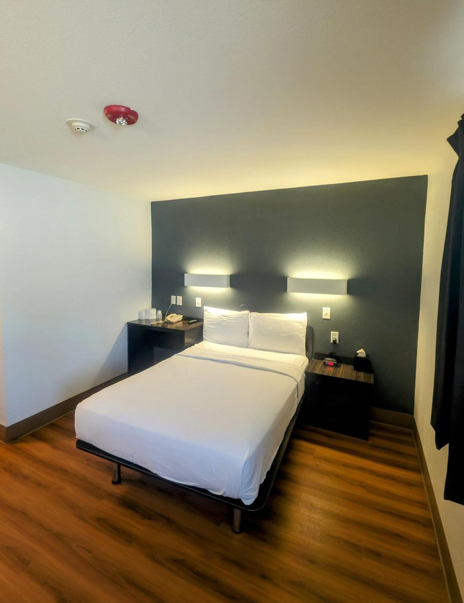 Econo Lodge ไอดาโฮฟอลส์ ภายนอก รูปภาพ