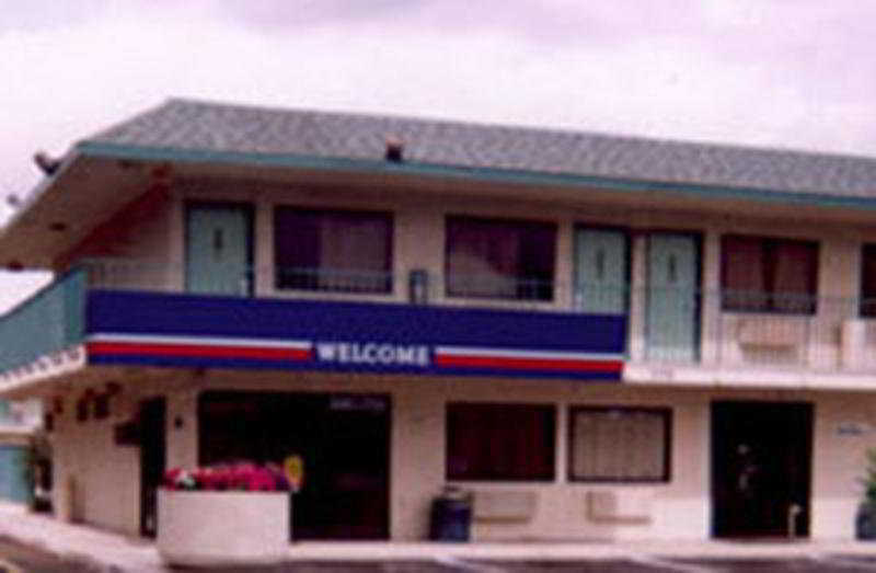Econo Lodge ไอดาโฮฟอลส์ ภายนอก รูปภาพ