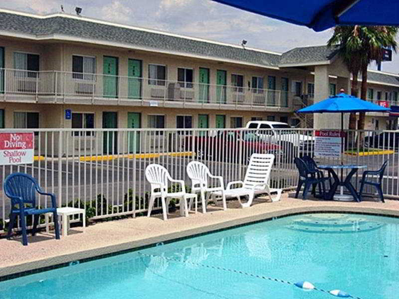 Econo Lodge ไอดาโฮฟอลส์ ภายนอก รูปภาพ